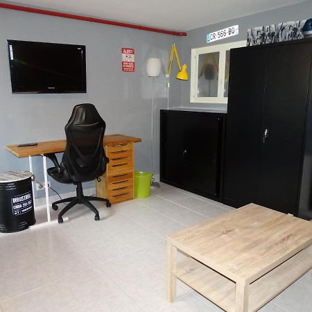 Appartement Au Calme Proche D'Un Petit Bois Dans Quimper Exteriör bild